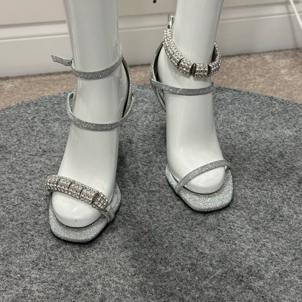Calvin Klein 205W39NYC Silver Glitter Heels SIZE 7 made in Italy